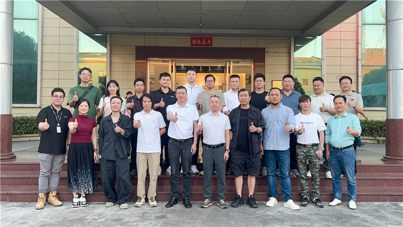 深交流，促发展丨广东省不锈钢材料与制品协会不锈钢定制家居专委会赴邦克公司参观交流